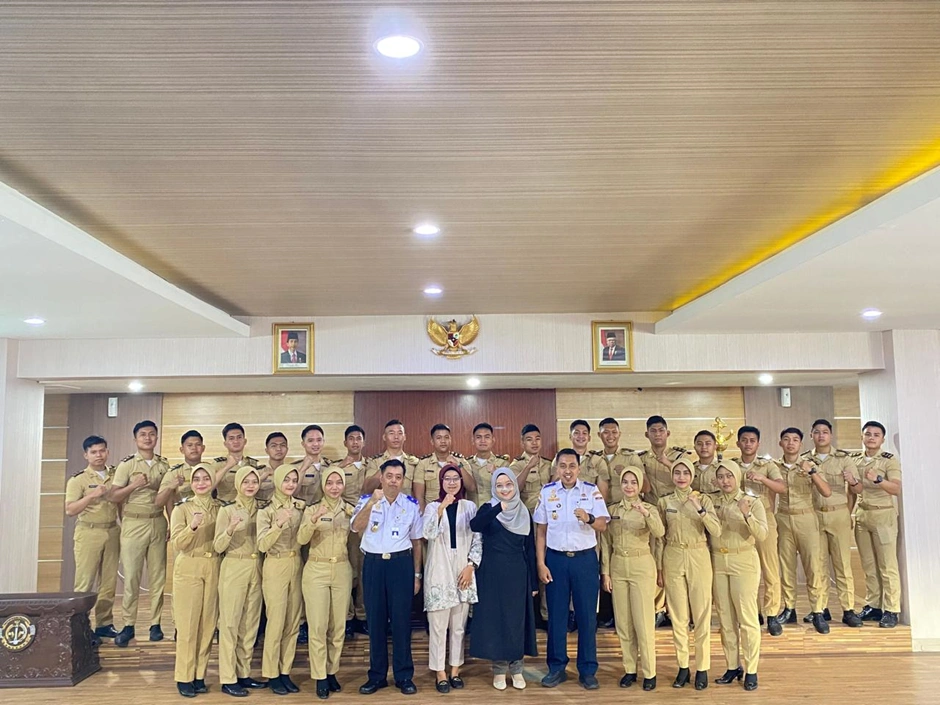 POLITEKNIK ILMU PELAYARAN