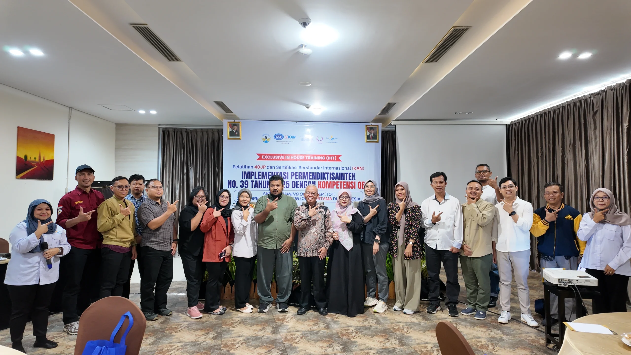 Transformasi Kurikulum OBE: Suksesnya In House Training FISIP Universitas Tidar bersama Mutuperguruantinggi.id